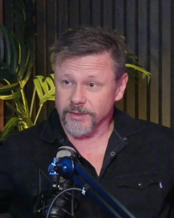 Headshot of Darren Dixon, Co-host & constitutional researcher at Know Your Rights Group
